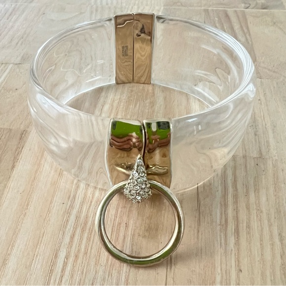 Alexis Bittar clear lucite gold tone hinged bangle bracelet - Picture 1 of 10